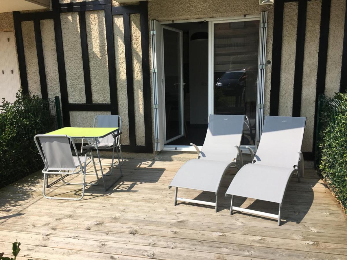 Studio Front De Mer Avec Terrasse Et Acces Direct Plage A Merville-Franceville - Fr-1-487-329 Luaran gambar